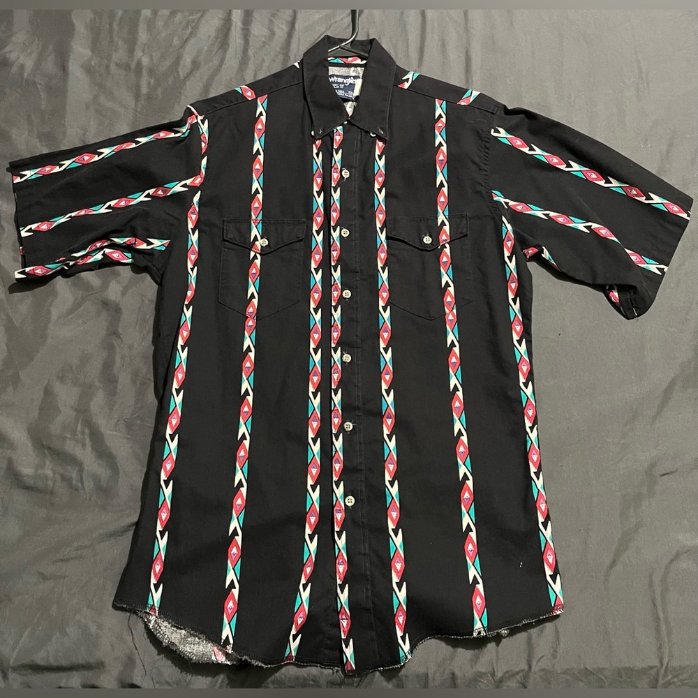 Vintage men’s wrangler shirt